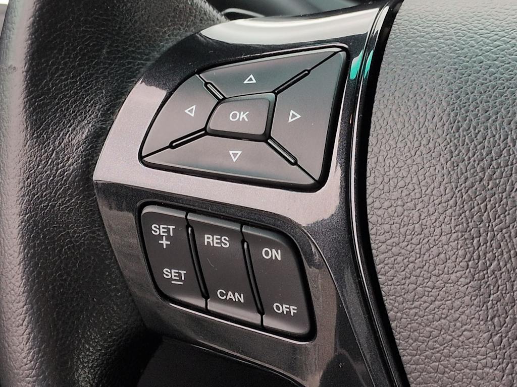 Thumbnail: 2016 Ford Explorer - 29