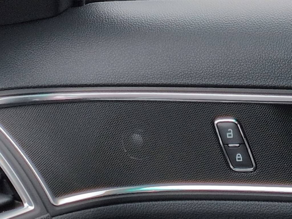 Thumbnail: 2016 Ford Explorer - 34