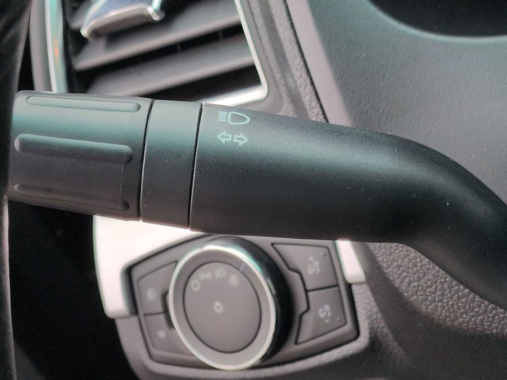 Thumbnail: 2016 Ford Explorer - 15