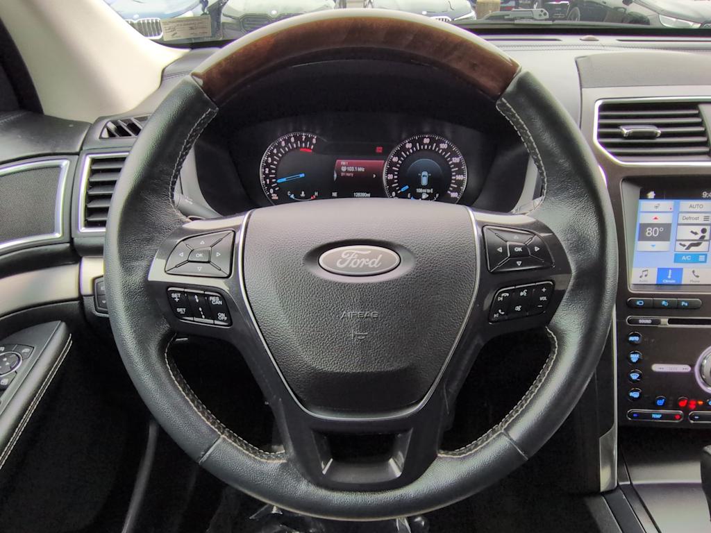 Thumbnail: 2017 Ford Explorer - 10