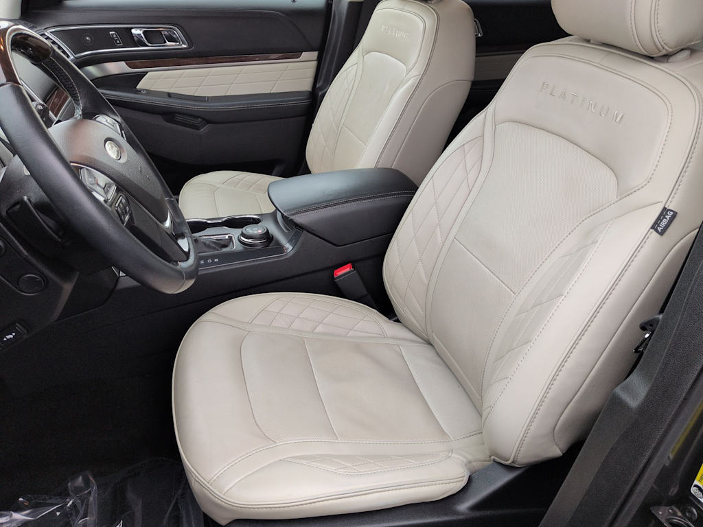 Thumbnail: 2017 Ford Explorer - 12