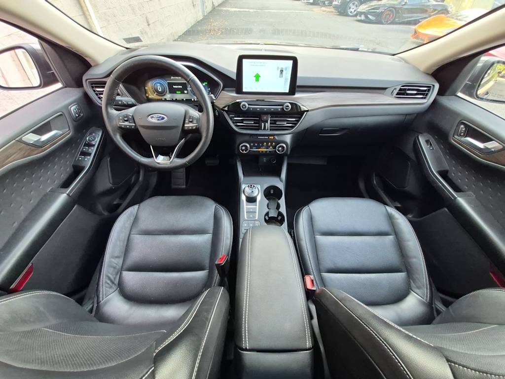 Thumbnail: 2020 Ford Escape - 10