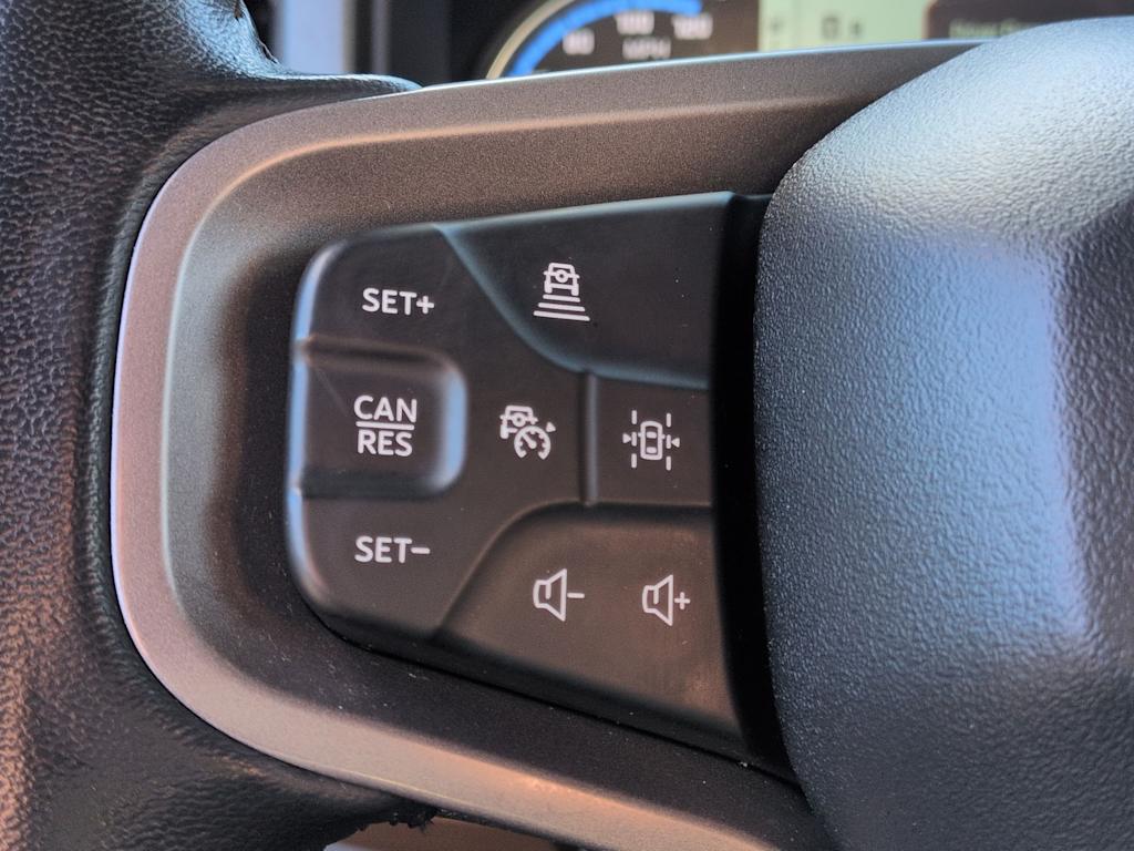 Thumbnail: 2024 Ford Bronco - 30