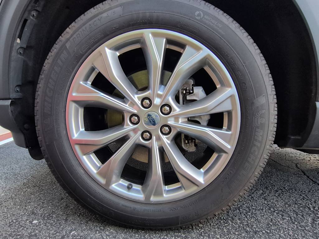 Thumbnail: 2021 Ford Explorer - 8