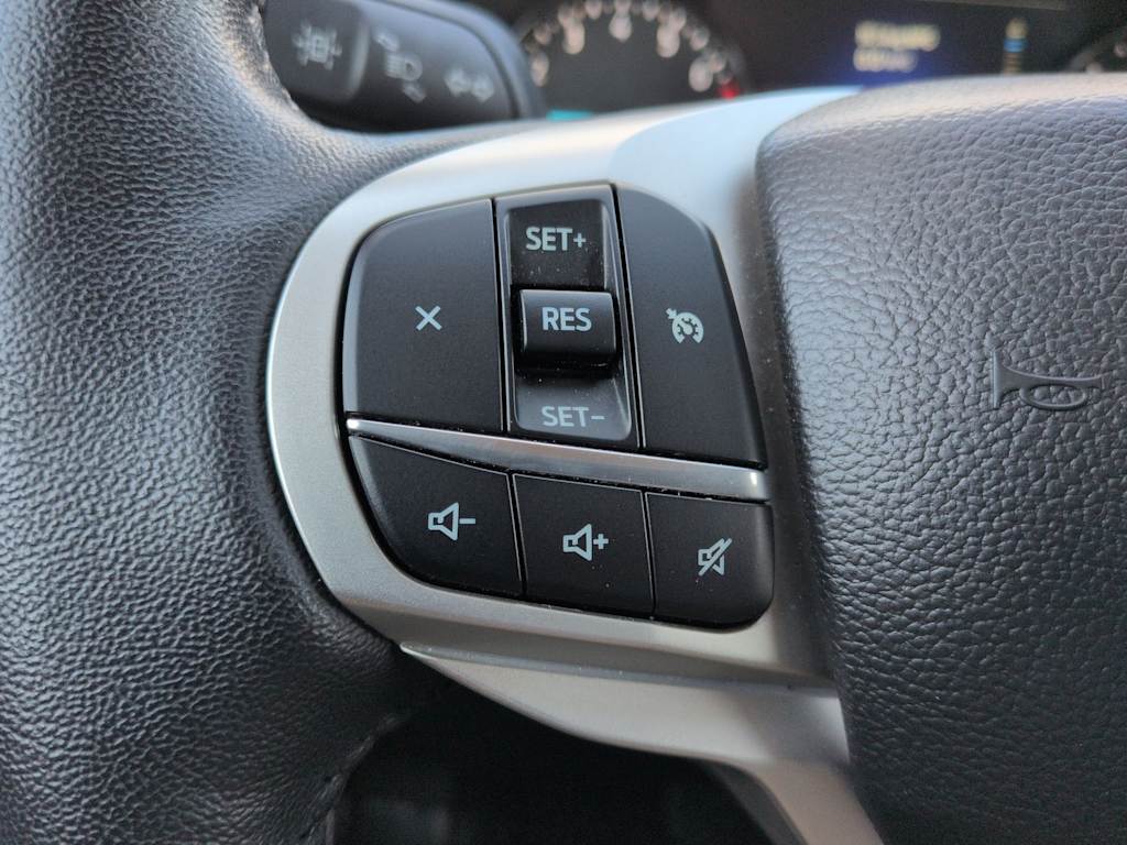 Thumbnail: 2023 Ford Explorer - 30