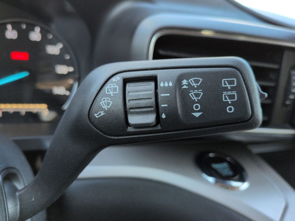 Thumbnail: 2023 Ford Explorer - 17