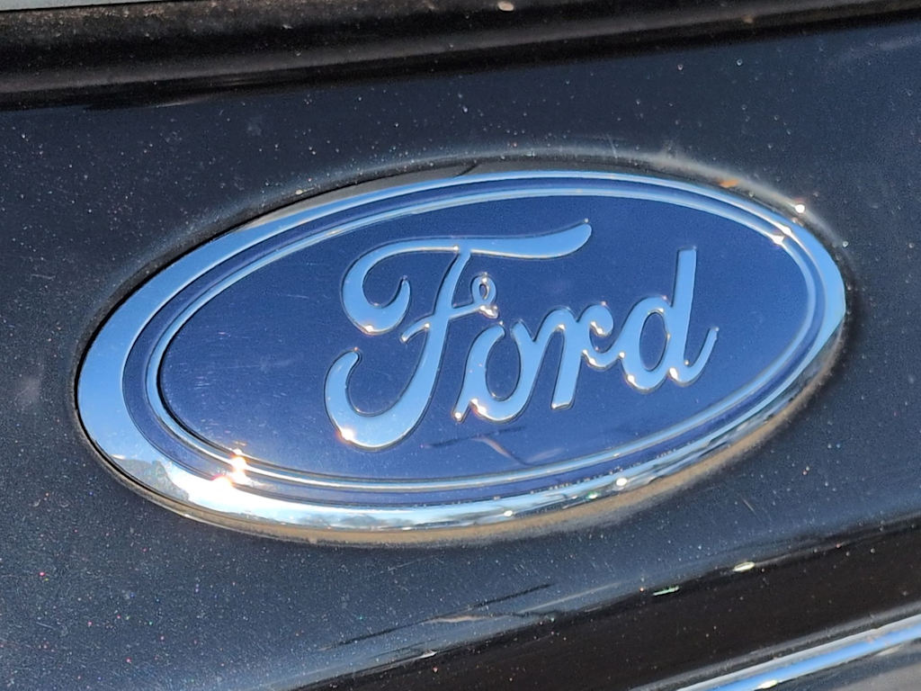 Thumbnail: 2023 Ford Explorer - 7