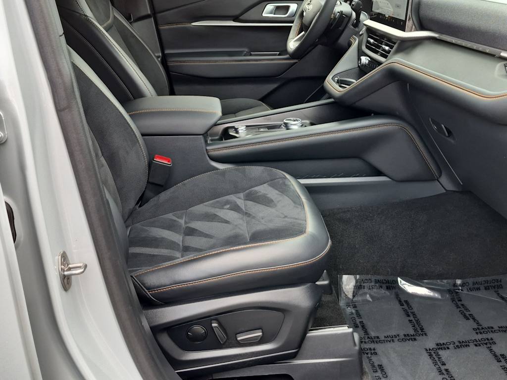 Thumbnail: 2026 Ford Explorer - 12