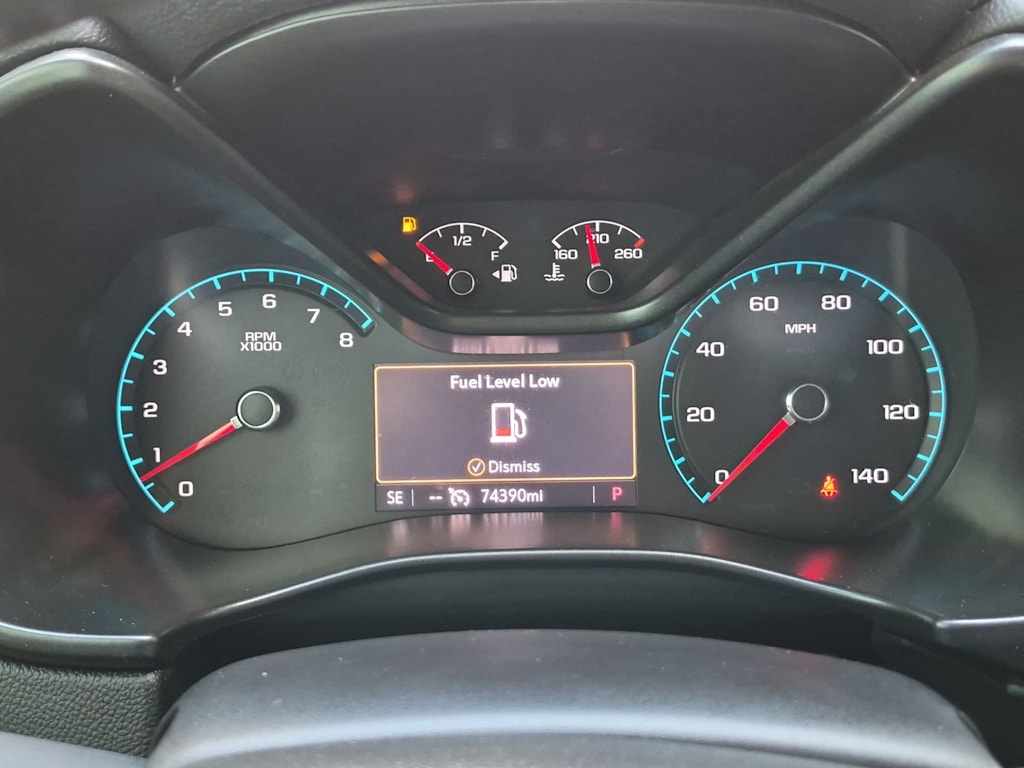 Thumbnail: 2021 Chevrolet Colorado - 16