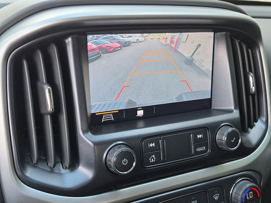 Thumbnail: 2021 Chevrolet Colorado - 33