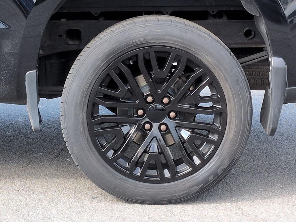 Thumbnail: 2019 Chevrolet Silverado 1500 - 8