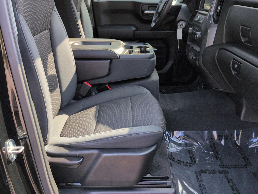 Thumbnail: 2019 Chevrolet Silverado 1500 - 28