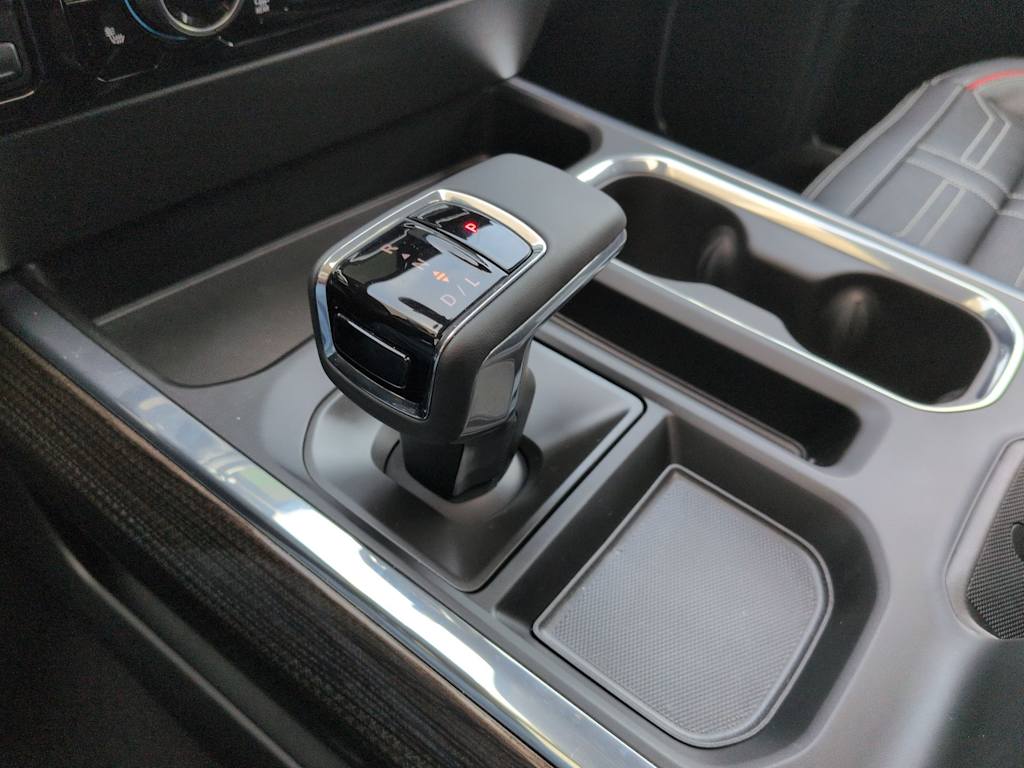 Thumbnail: 2024 Chevrolet Silverado 1500 - 17