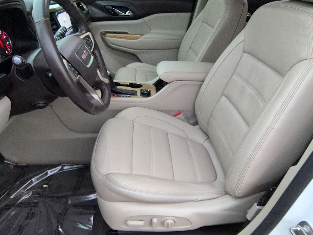 Thumbnail: 2017 GMC Acadia - 11