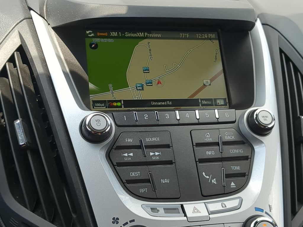 Thumbnail: 2015 Chevrolet Equinox - 16