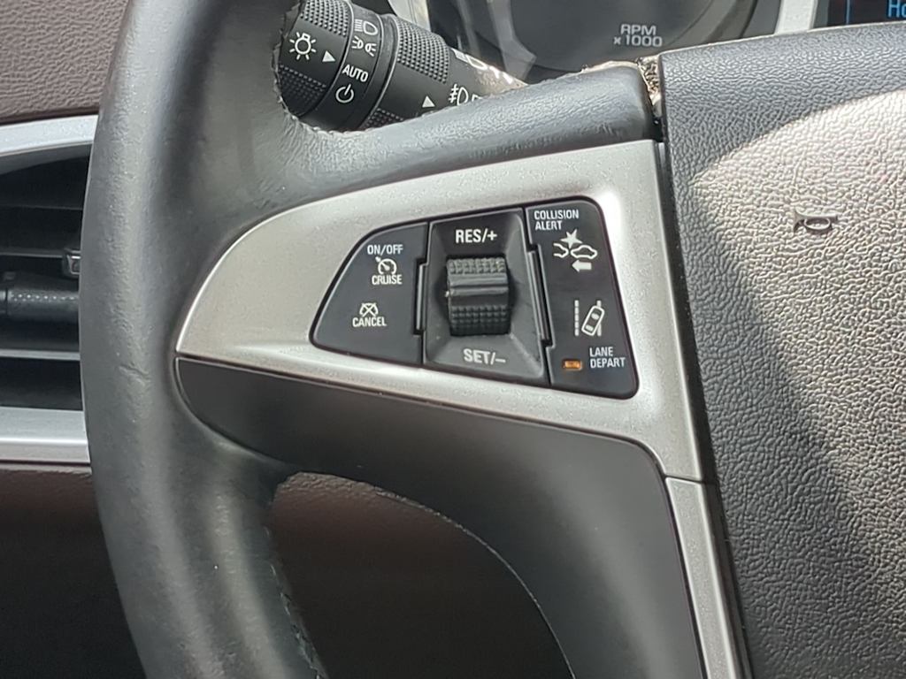 Thumbnail: 2015 Chevrolet Equinox - 31
