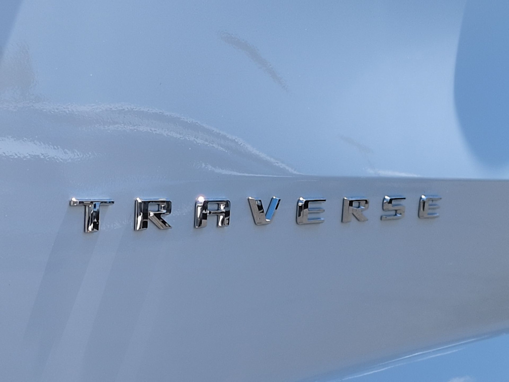 Thumbnail: 2025 Chevrolet Traverse - 25