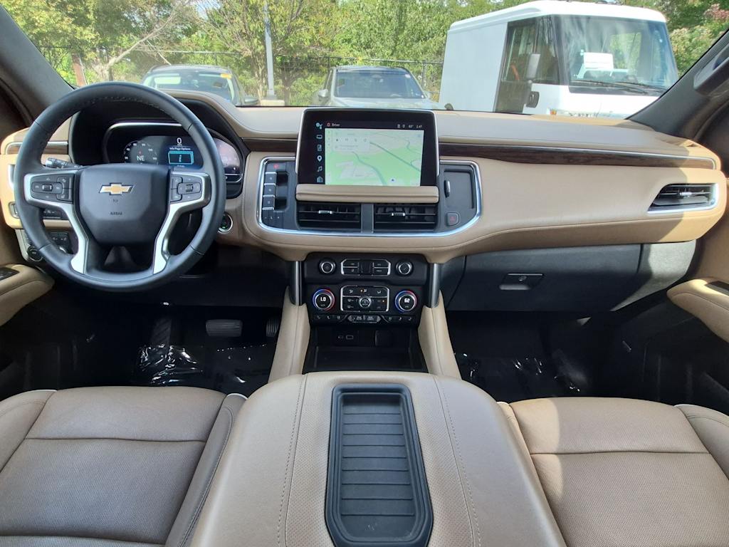 Thumbnail: 2023 Chevrolet Suburban - 10