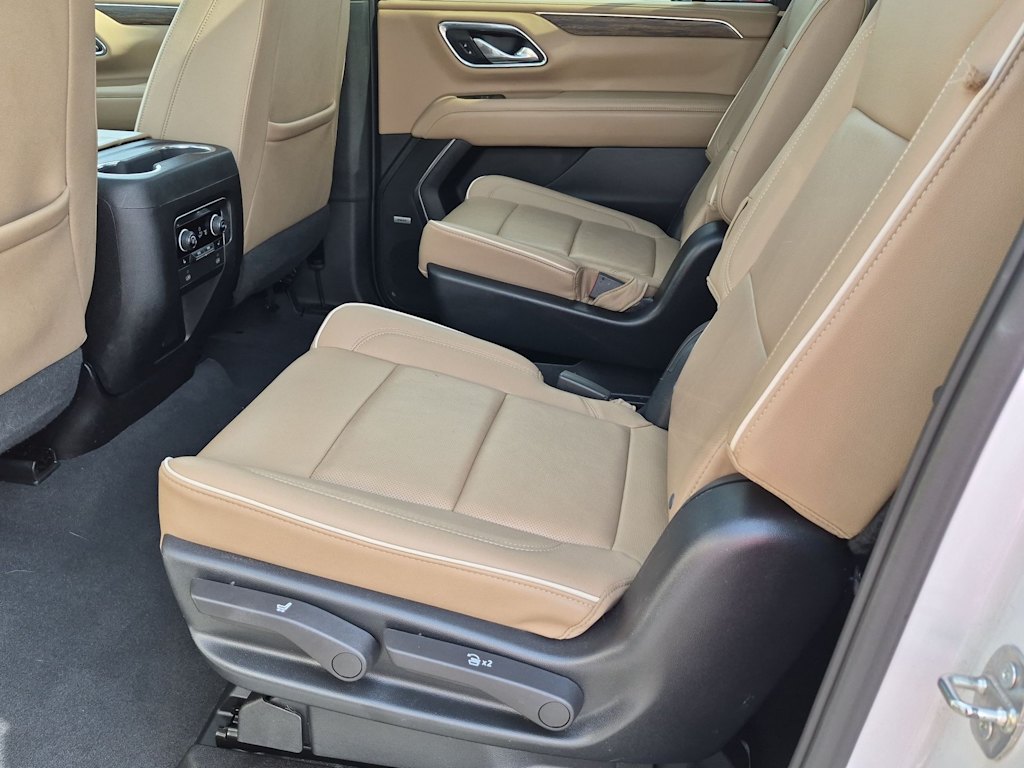 Thumbnail: 2023 Chevrolet Suburban - 13