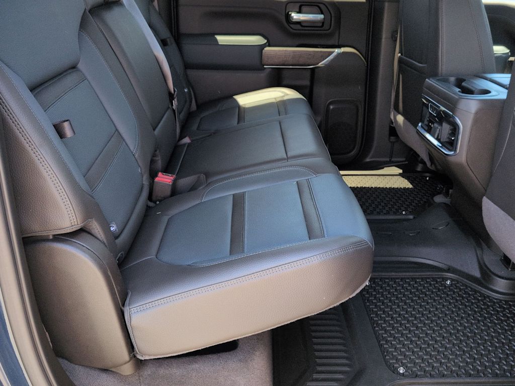 Thumbnail: 2023 GMC Sierra 2500 - 26