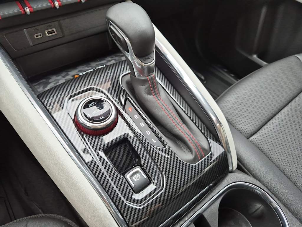 Thumbnail: 2024 GMC Canyon - 16