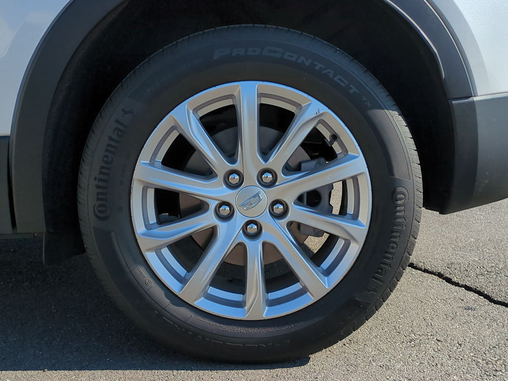 2023 Cadillac XT4 Luxury 4