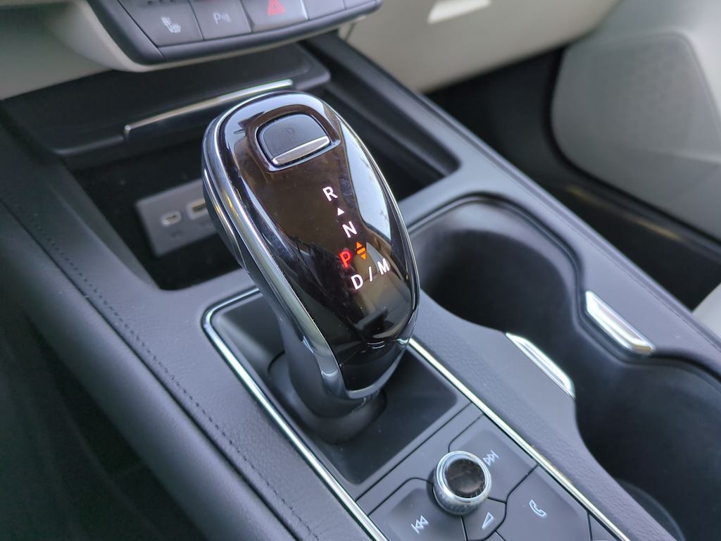 2023 Cadillac XT4 Luxury 12