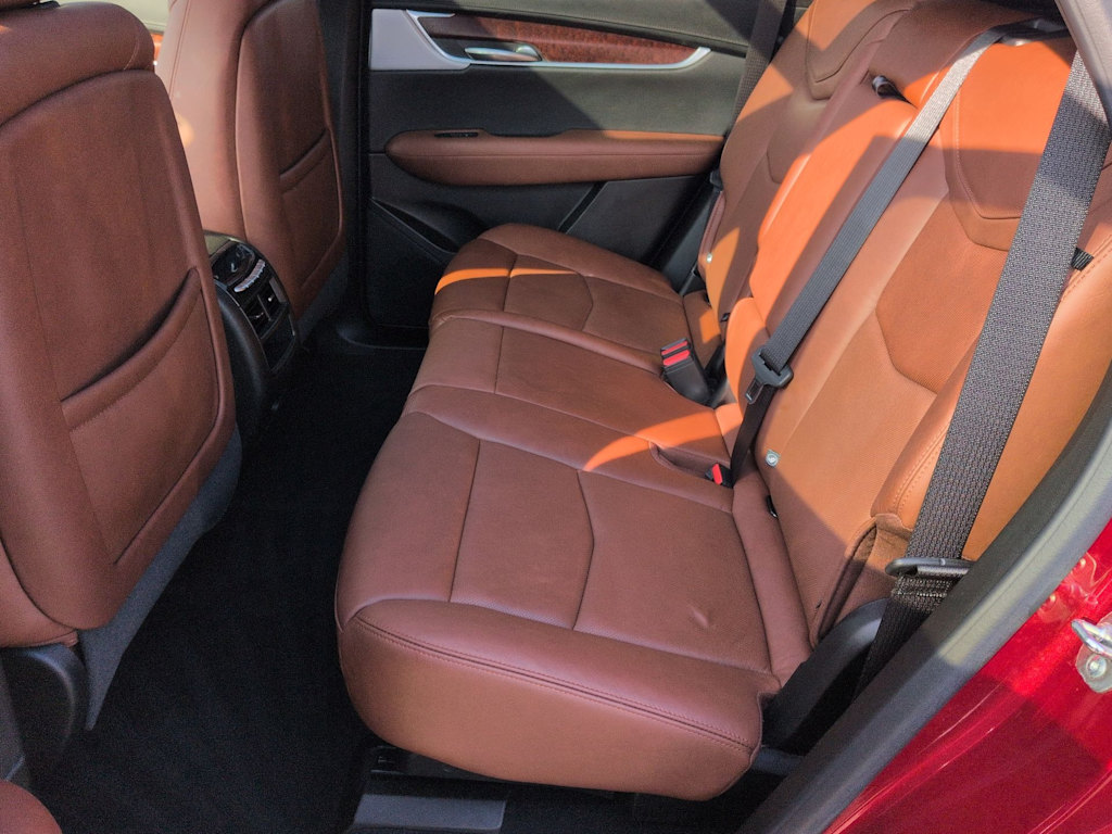 Thumbnail: 2024 Cadillac XT5 - 13