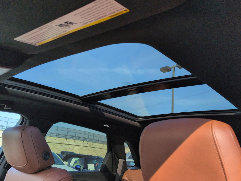 Thumbnail: 2024 Cadillac XT5 - 28