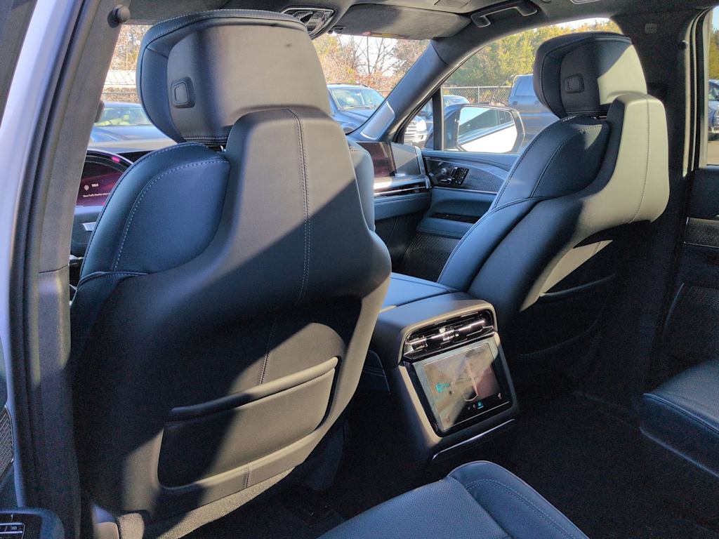 Thumbnail: 2025 Cadillac Escalade IQ - 12