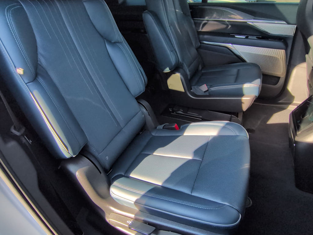 Thumbnail: 2025 Cadillac Escalade IQ - 26