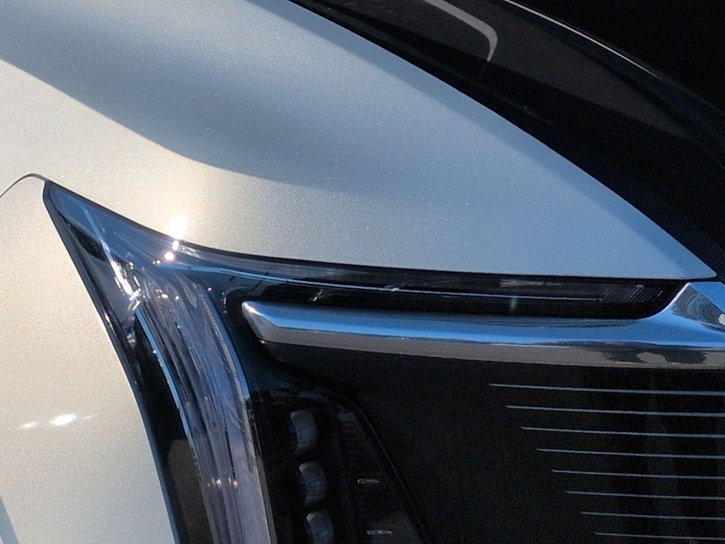 Thumbnail: 2025 Cadillac Escalade IQ - 21