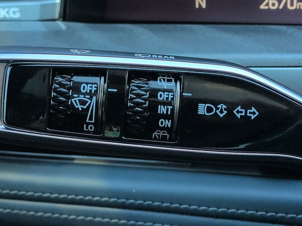 Thumbnail: 2025 Cadillac Escalade IQ - 31