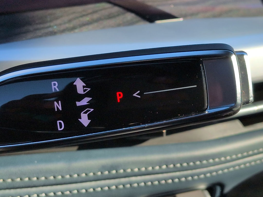 Thumbnail: 2025 Cadillac Escalade IQ - 36