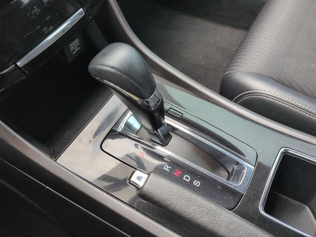 Thumbnail: 2016 Honda Accord - 15