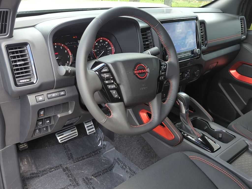 2024 Nissan Frontier PRO-4X 2