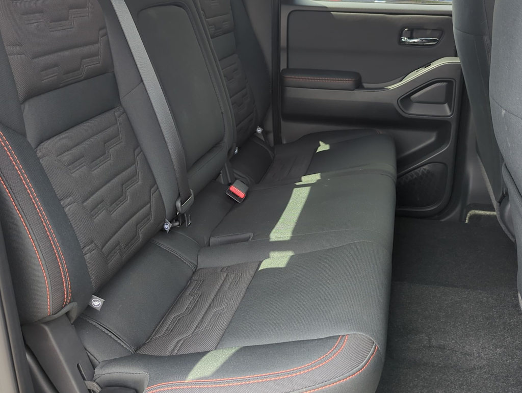 2024 Nissan Frontier PRO-4X 19