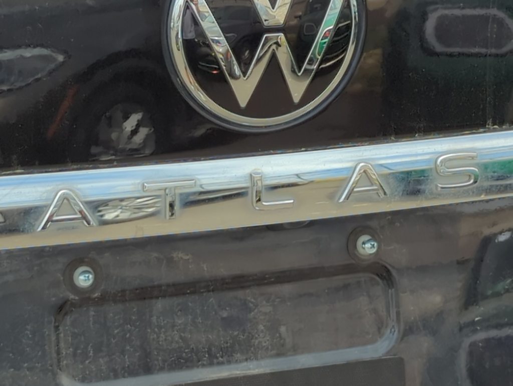 2022 Volkswagen Atlas SEL 16