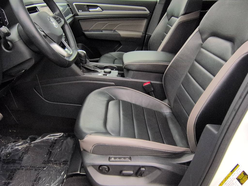 Thumbnail: 2021 Volkswagen Atlas - 10