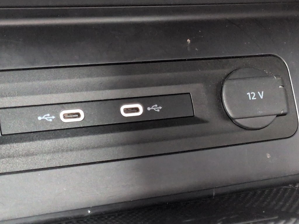 Thumbnail: 2021 Volkswagen Atlas - 38