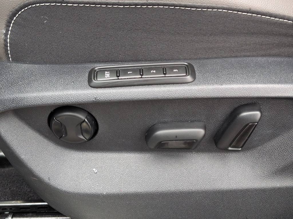 Thumbnail: 2021 Volkswagen Atlas - 27