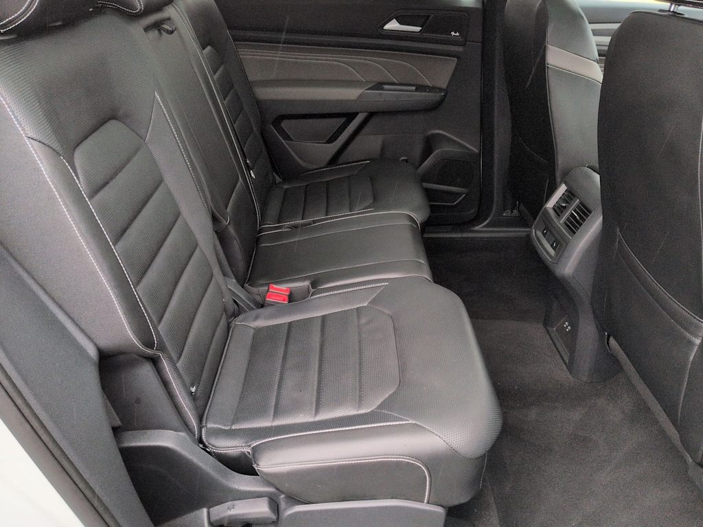 Thumbnail: 2021 Volkswagen Atlas - 30