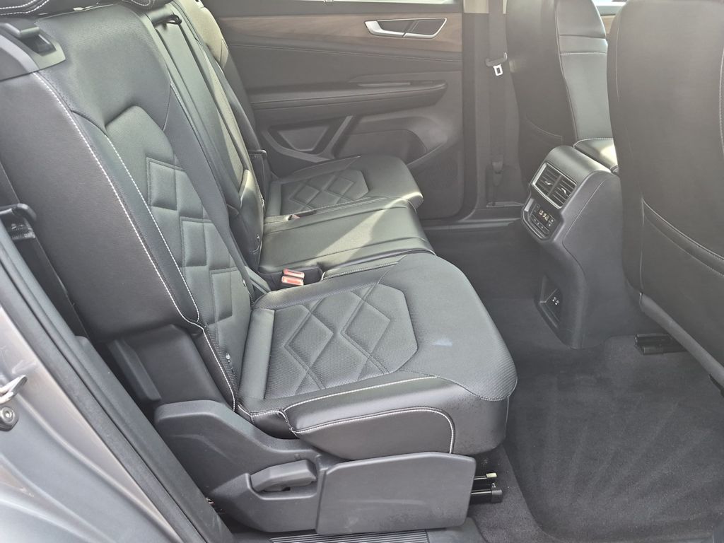 Thumbnail: 2024 Volkswagen Atlas - 26