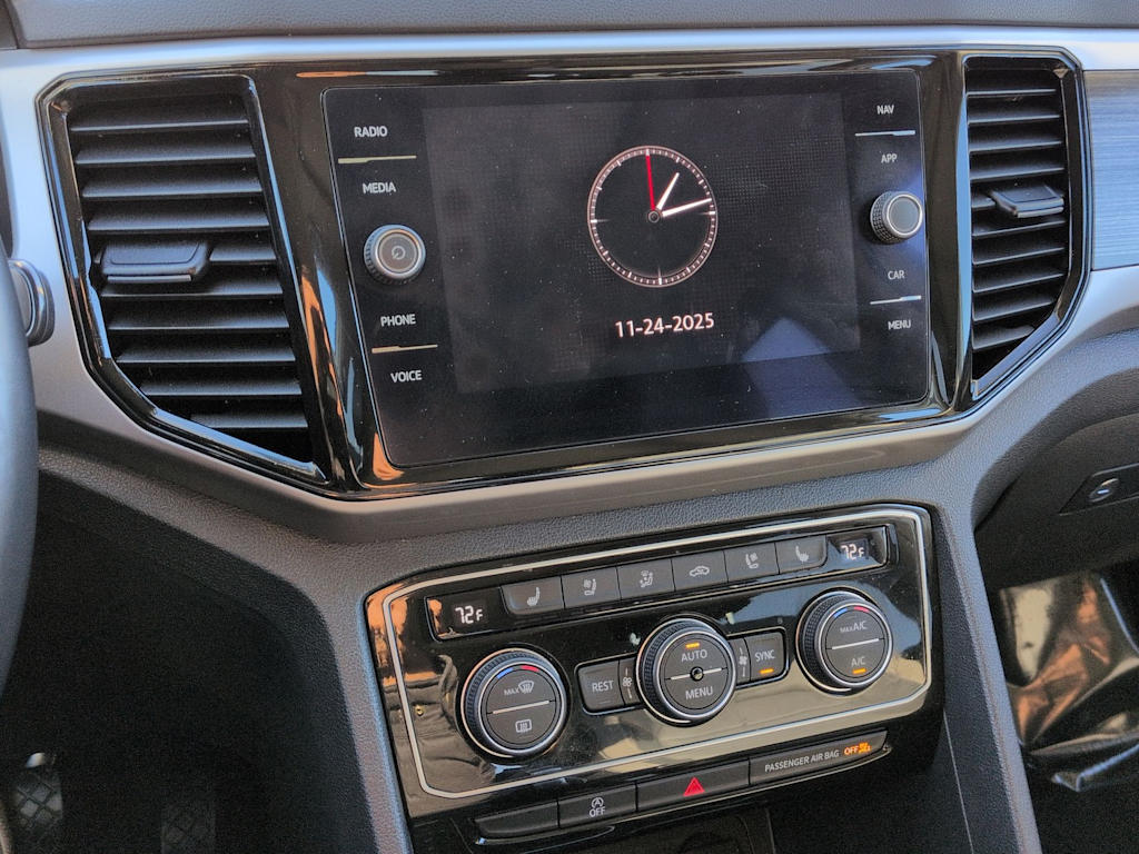 Thumbnail: 2021 Volkswagen Atlas - 14