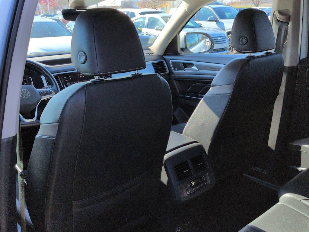 Thumbnail: 2021 Volkswagen Atlas - 25