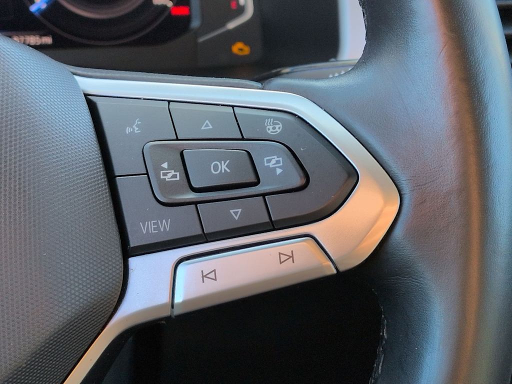 Thumbnail: 2021 Volkswagen Atlas - 30