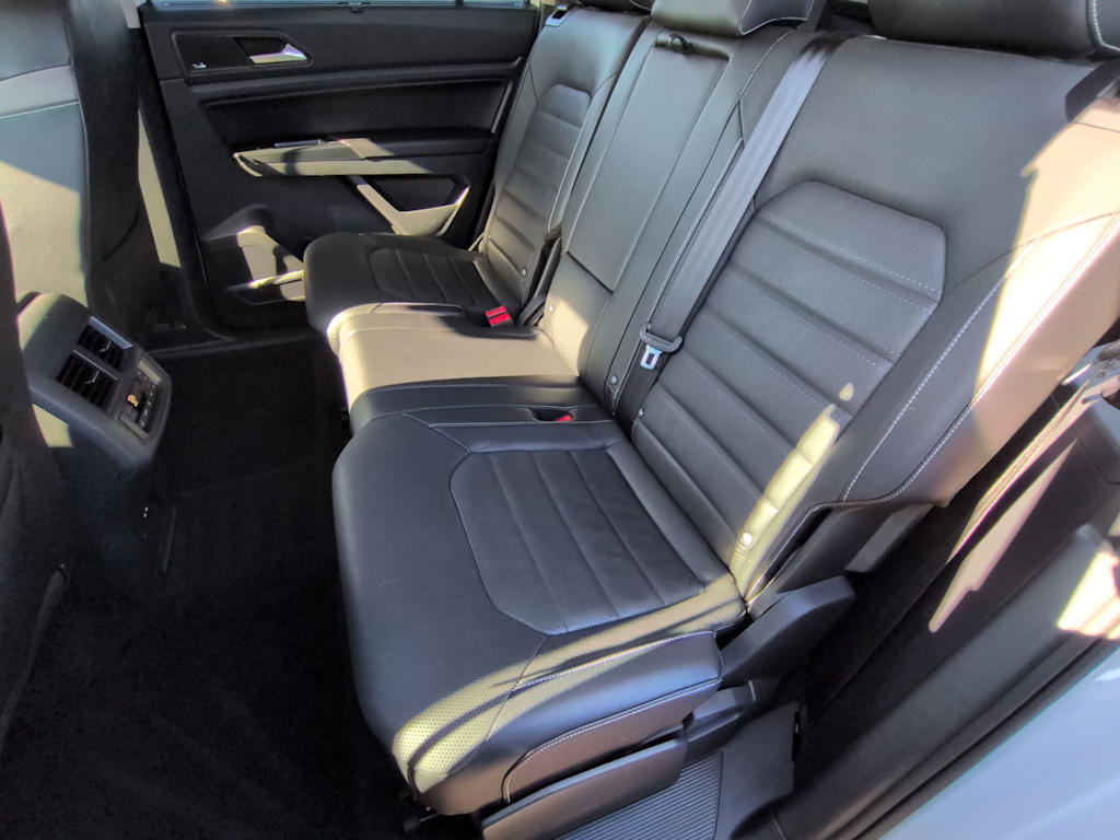 Thumbnail: 2021 Volkswagen Atlas - 13