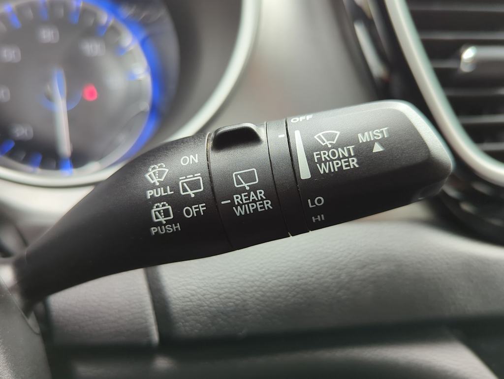 2020 Chrysler Pacifica Launch Edition 12
