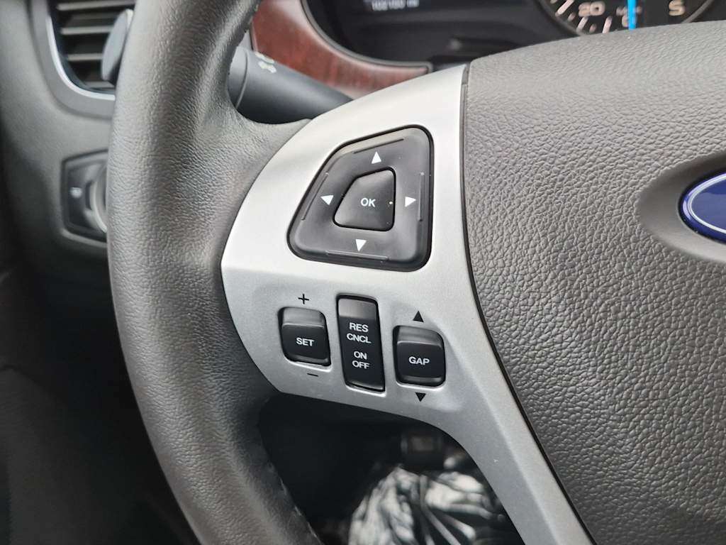 Thumbnail: 2014 Ford Edge - 32