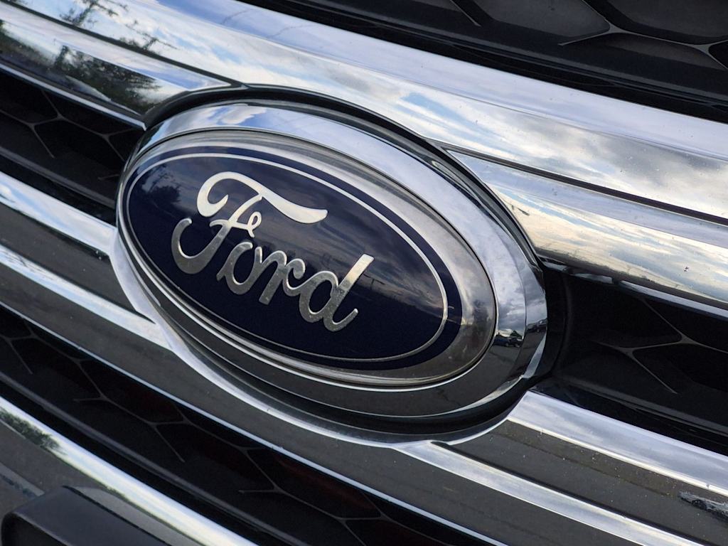 Thumbnail: 2014 Ford Edge - 7